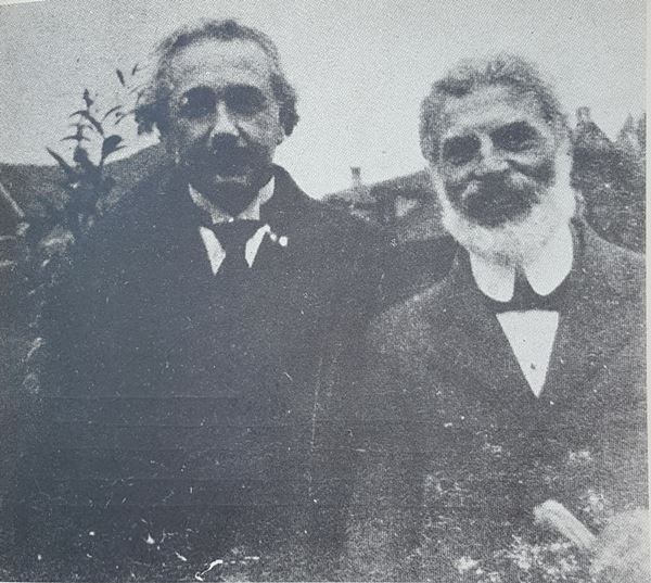 취리히에서 다시 만난 아인슈타인과 미셸 베소(오른쪽). 베른 특허국 시절부터 수학자인 베소는 아인슈타인의 지적 동반자이자 깊은 우정을 나눈 절친이었다. 출처: Alchetron