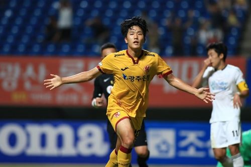 프로축구 K리그2 득점 부문 선두를 달리는 광주FC의 나상호[광주FC 제공=연합뉴스]