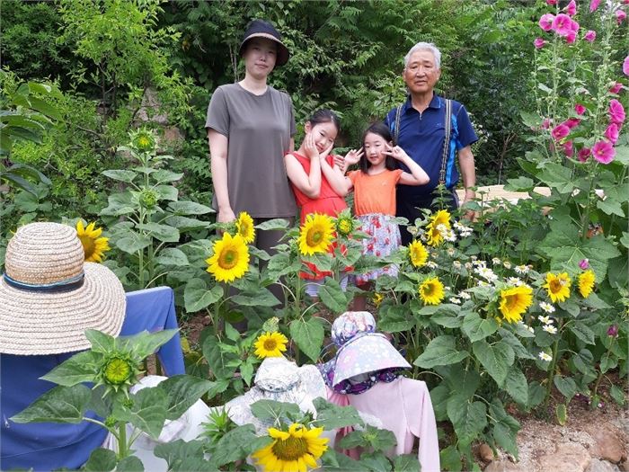 사진2 명촌별서 가족사진