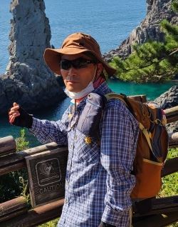 박홍재 시인