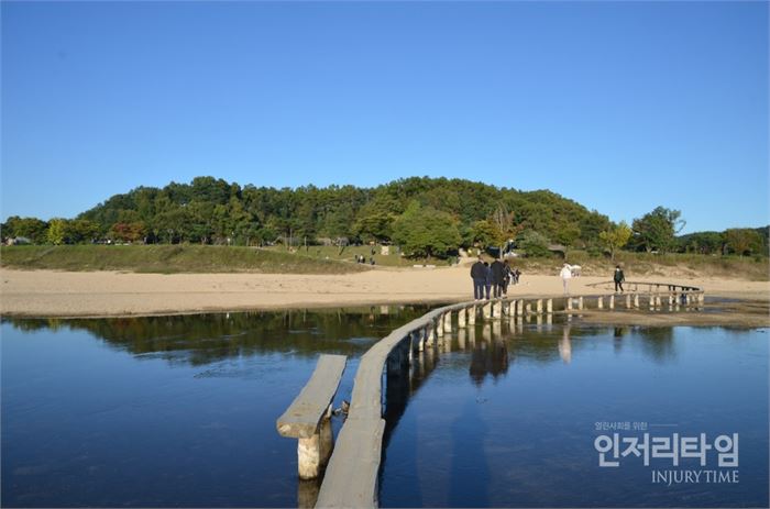 렌즈14-8외나무다리 비켜서는 장치