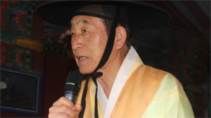 이창구 남계서원 원장이 인사말을 하고 있다. 사진=남계서원 제공